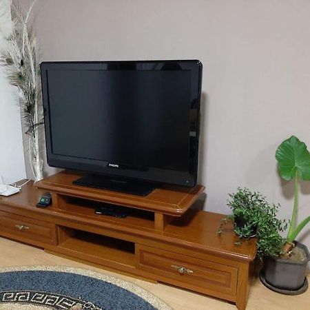 Privatni Smestaj Dobri Dobrosin Luaran gambar